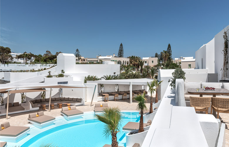 LUXURY HONEYMOON SUITE ΜΕ ΥΠΑΙΘΡΙΟ ΥΔΡΟΜΑΣΑΖ